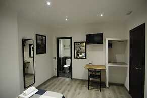 Hostal MH Fuencarral