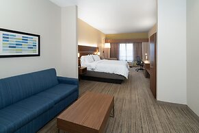 Holiday Inn Express Hotel & Suites Talladega by IHG