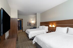 Holiday Inn Express Hotel & Suites Talladega by IHG