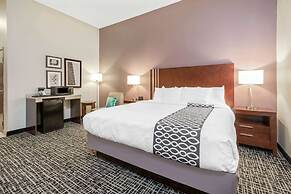 La Quinta Inn & Suites by Wyndham Oklahoma City -Yukon