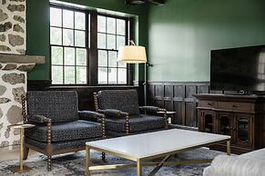 Waynesville Inn and Golf Club, Tapestry Collection by Hilton