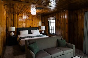 Waynesville Inn and Golf Club, Tapestry Collection by Hilton