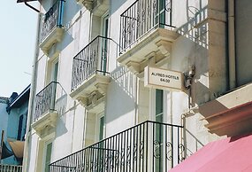 Alfred Hotels Port-Vieux