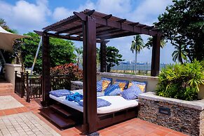 The Federal Palace Hotel & Casino