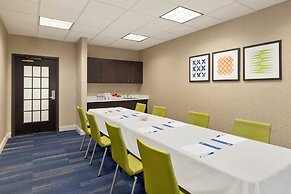 Holiday Inn Express Hotel & Suites Fort Myers East - The Forum by IHG