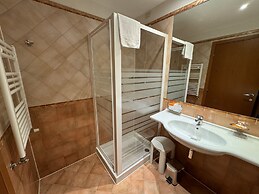 Euro Hotel