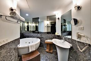 The Fern Residency, Subhash Bridge, Ahmedabad