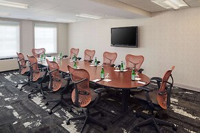 DoubleTree Suites by Hilton Hotel Detroit Downtown - Fort Shelby