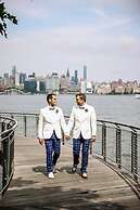 W Hoboken