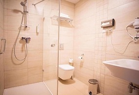 Ruben Hotel