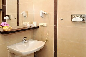 Ruben Hotel