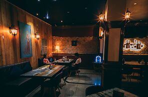 Pacific Hotel, Phnom Penh