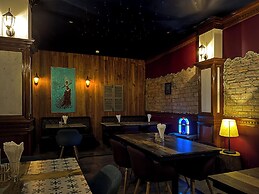 Pacific Hotel, Phnom Penh