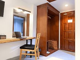 Pacific Hotel, Phnom Penh