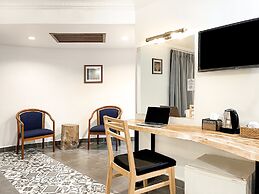 Pacific Hotel, Phnom Penh