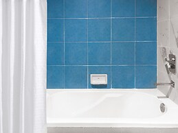 Pacific Hotel, Phnom Penh