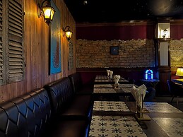 Pacific Hotel, Phnom Penh