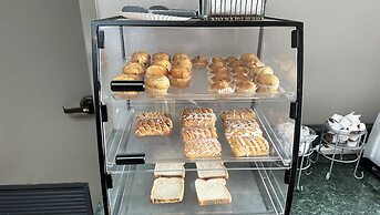 Super Inn and Suites Philadelphia