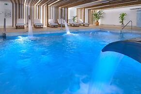 Mediterráneo Bay Hotel & Resort