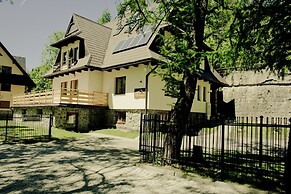 Bellamonte Aparthotel