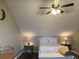 Woodbridge Inn & Tavern