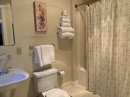 Woodbridge Inn & Tavern