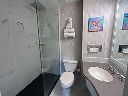 Woodbridge Inn & Tavern