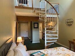 Woodbridge Inn & Tavern