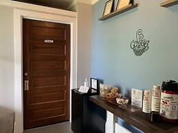 Woodbridge Inn & Tavern