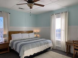 Woodbridge Inn & Tavern