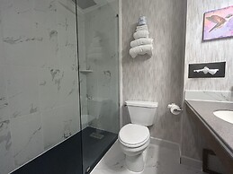 Woodbridge Inn & Tavern