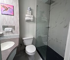 Woodbridge Inn & Tavern