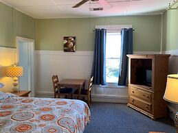 Woodbridge Inn & Tavern