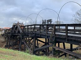 Woodbridge Inn & Tavern