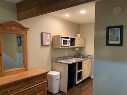 Woodbridge Inn & Tavern