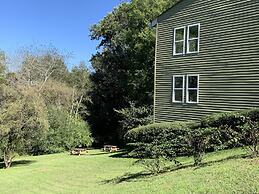 Woodbridge Inn & Tavern