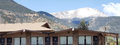 Silver Saddle Motel