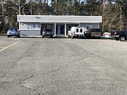 Rosewood Motel