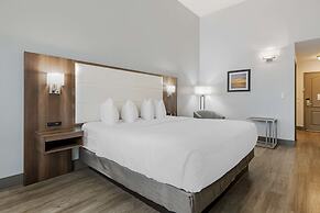 Best Western Plus First Coast Inn & Suites