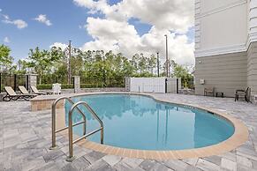 Best Western Plus First Coast Inn & Suites