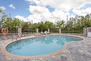 Best Western Plus First Coast Inn & Suites