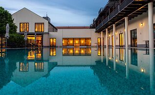 Tisza Balneum Thermal Hotel