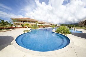 La Ensenada Beach Resort - All Inclusive