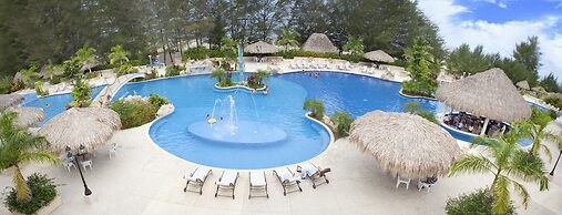 La Ensenada Beach Resort - All Inclusive