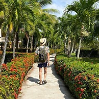 La Ensenada Beach Resort - All Inclusive