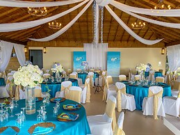 La Ensenada Beach Resort - All Inclusive