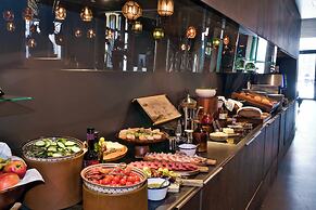 Hotel AMANO Rooms & Apartments