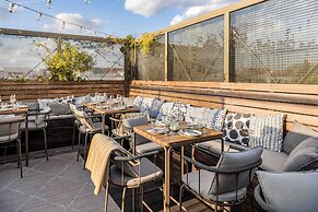 Hotel AMANO Rooms & Apartments