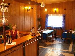 Hotel Daisy Superior
