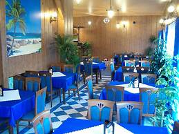 Hotel Daisy Superior